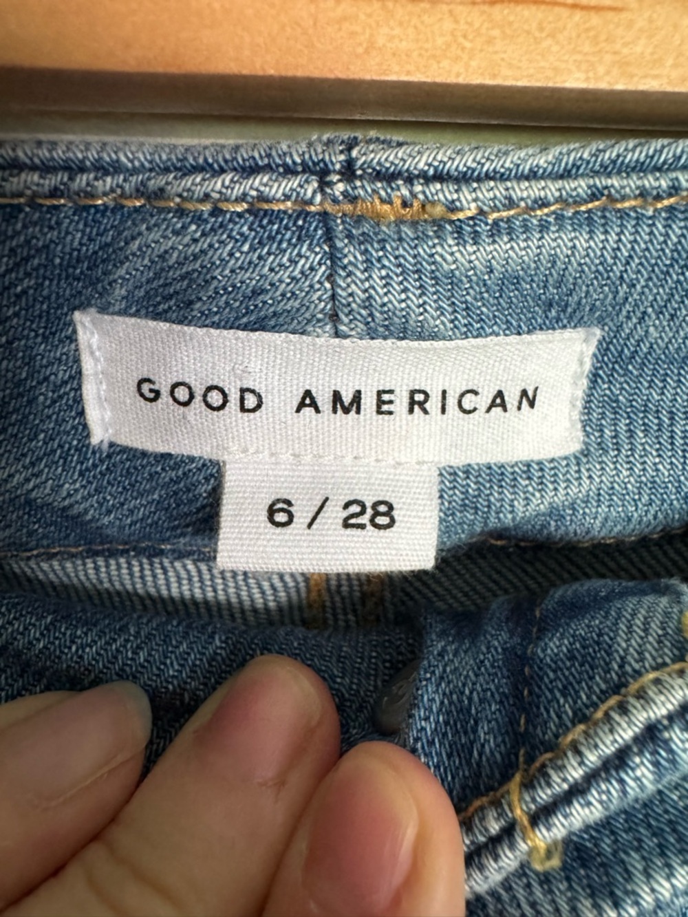 Good American Good Legs Distressed Skny Jeans Raw Hem High Rise Light Wash Sz 6 - Picture 5 of 13
